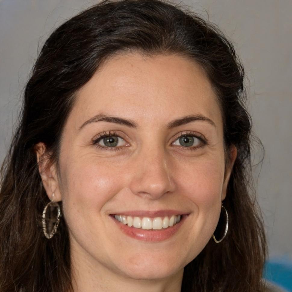 Portrait of Astrid Bjørnstad, financial coach