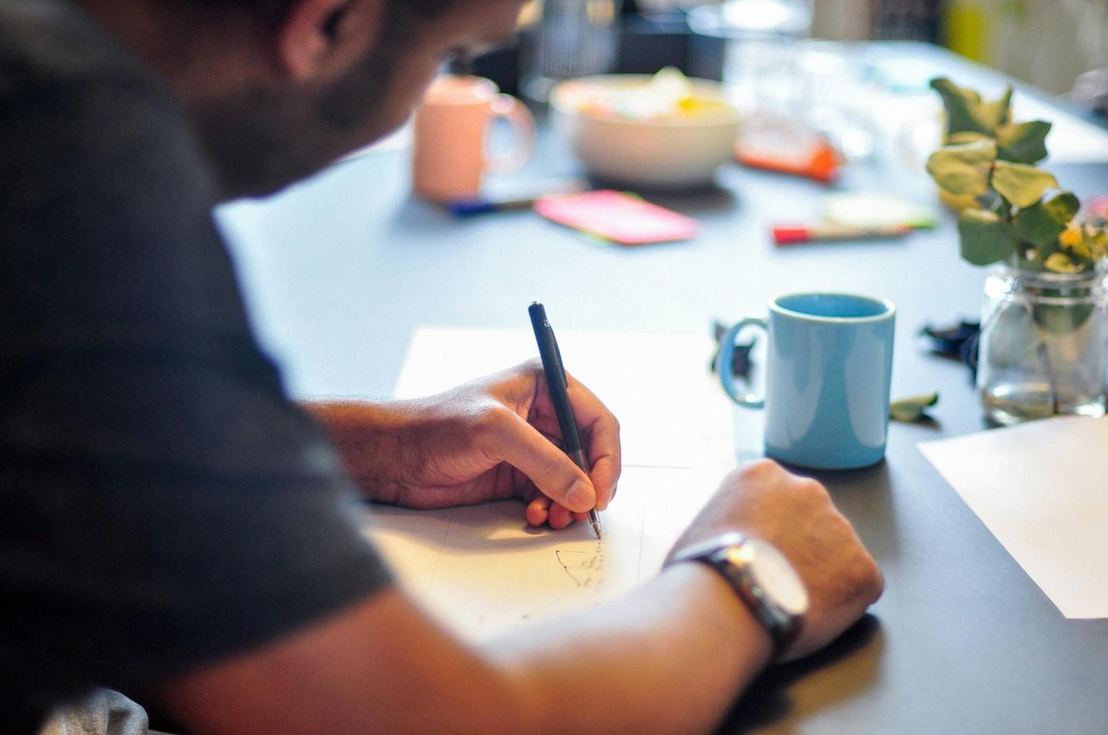 Team collaboration on financial planning strategies