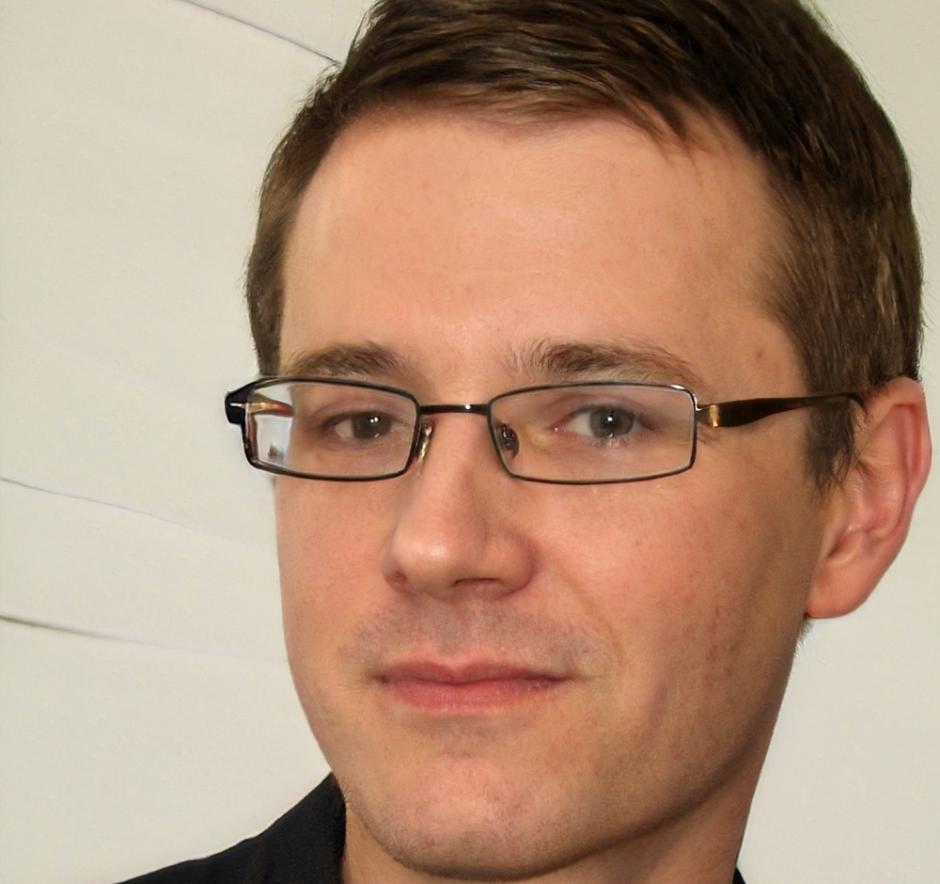 Finnegan Alcott, small business owner who completed the cost management program